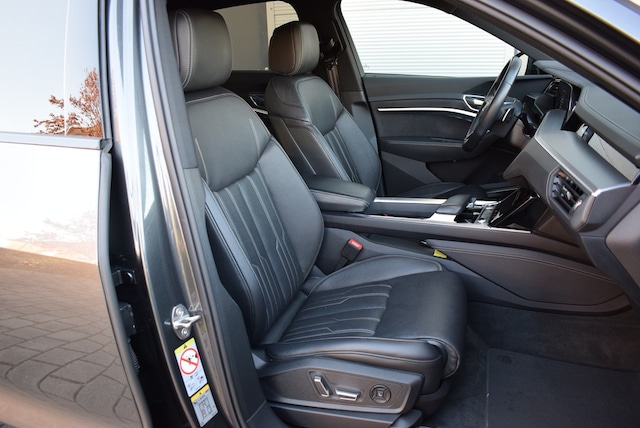 Audi e-tron 55 Quattro S-Line Sportback