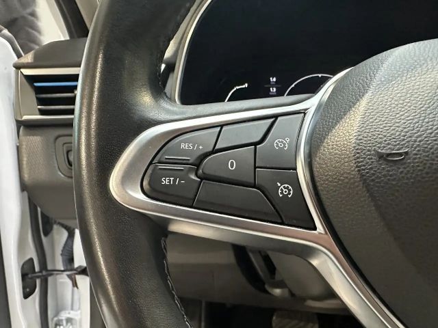 Renault Clio E-Tech Intens