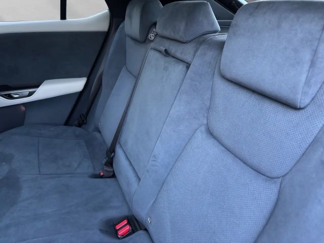 Lexus RZ Luxury Line