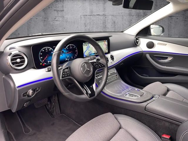 Mercedes-Benz E 200 AMG Line E 200 d Estate
