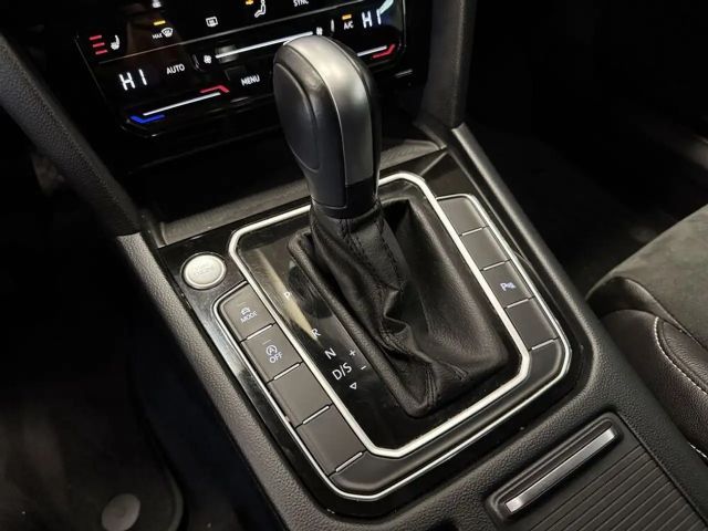 Volkswagen Passat 4Motion R-Line