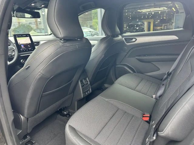 Renault Arkana EDC Hybrid Techno