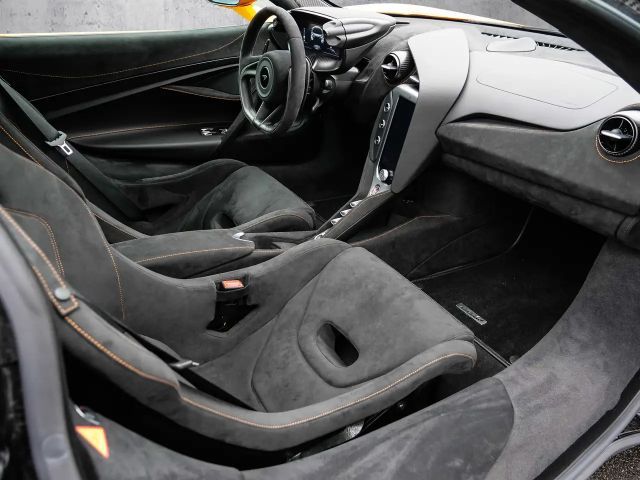 McLaren 750S Coupé Ventura Orange, Interior Carbon