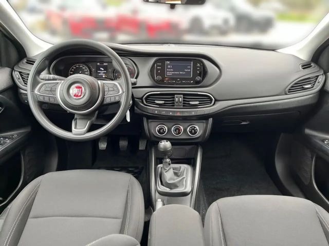 Fiat Tipo Limousine 1,6 Mjet 130