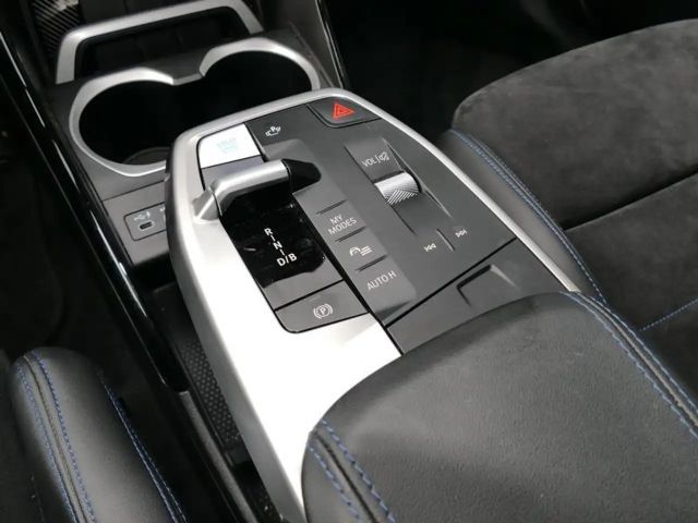 BMW iX1 Drive pro M-Sport xDrive30