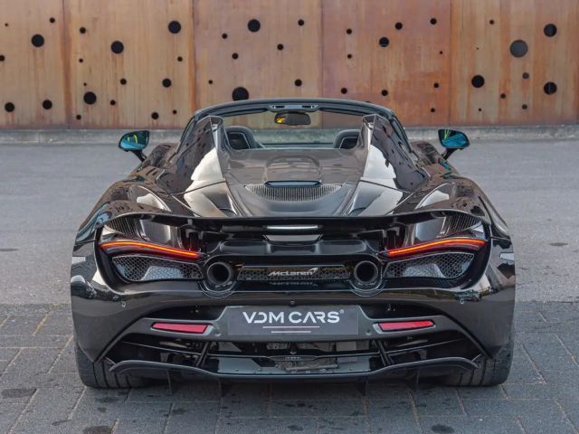 McLaren 720S Spider
