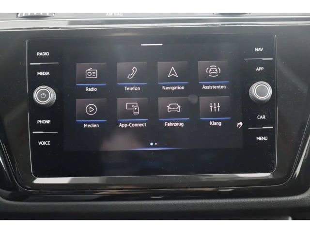 Volkswagen Touran 1.5 TSI DSG R-Line