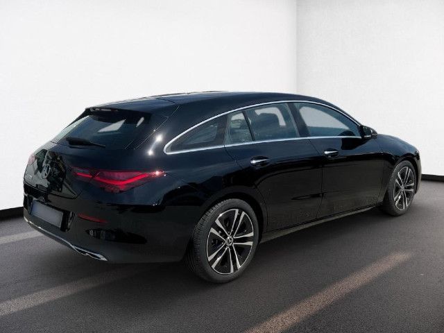 Mercedes-Benz CLA 200 Shooting Brake