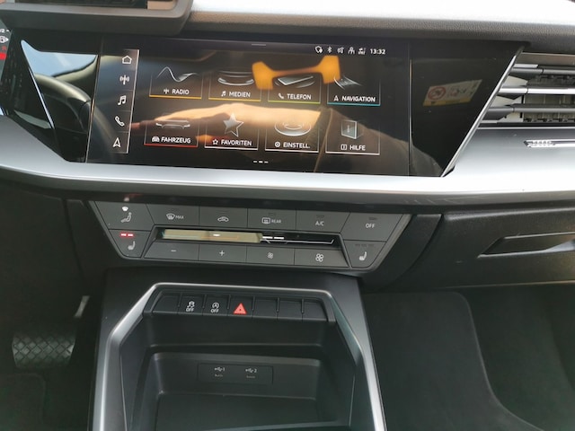 Audi A3 30 TFSI S-Tronic Sportback