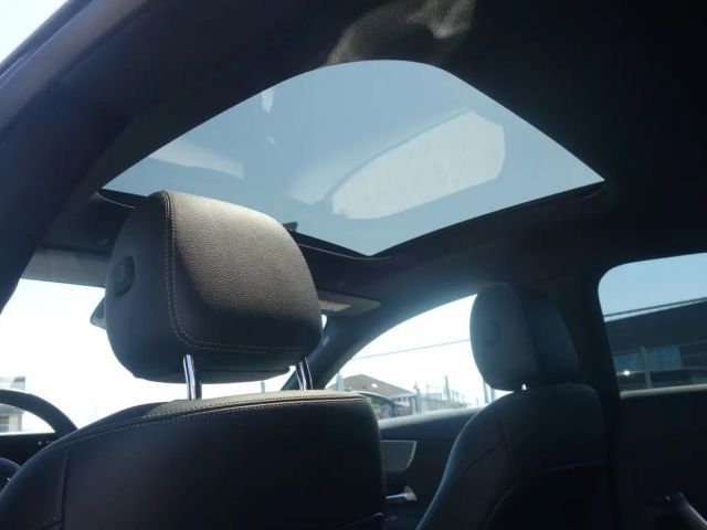 Mercedes-Benz CLA 180 CLA 180 d