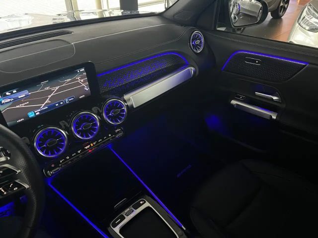 Mercedes-Benz EQB 300 4MATIC AMG Line