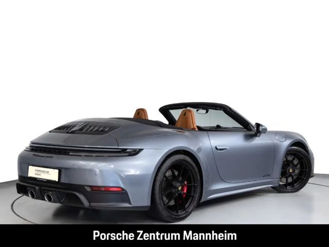 Porsche 992 Cabrio Carrera GTS