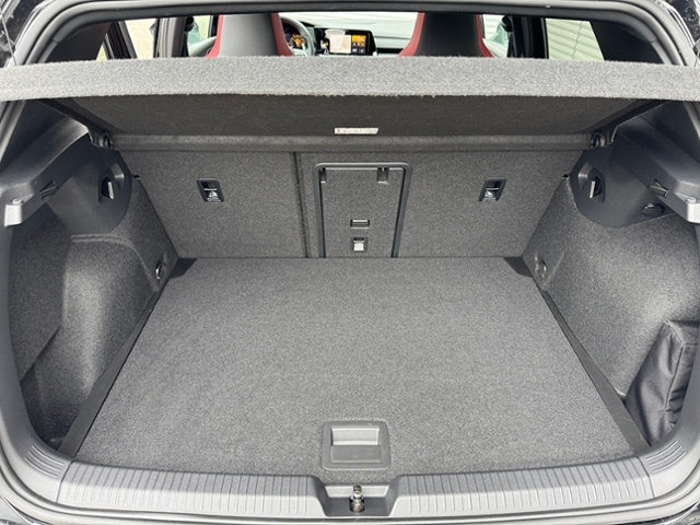 Volkswagen Golf 2.0 TSI Golf VIII