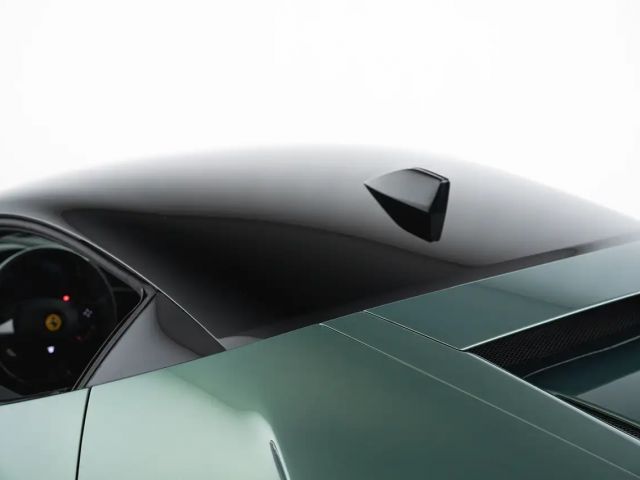 Ferrari SF90 Stradale