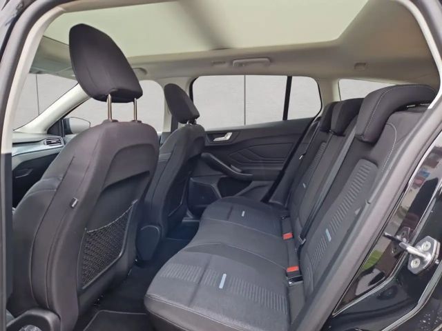 Ford Focus Active EcoBoost Wagon