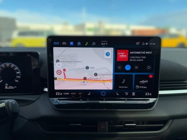 Volkswagen T-Roc IQ.Drive R-Line Style