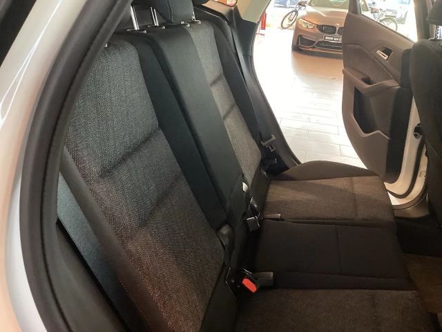 BMW 220 220i Active Tourer Comfort pakket