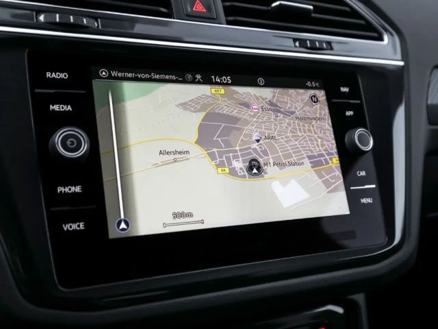 Volkswagen Tiguan 1.5 TSI DSG R-Line Style