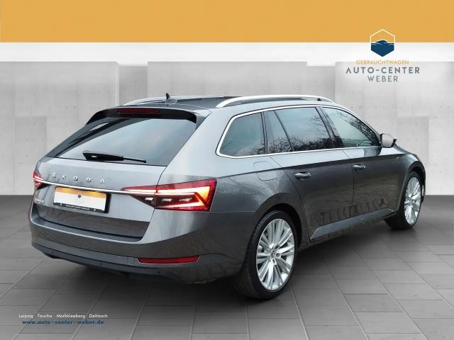 Skoda Superb 2.0 TSI Combi Style Style