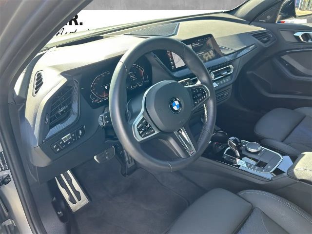 BMW 118 118i M-Sport Sedan