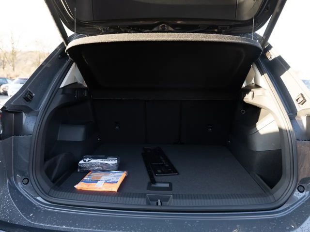 Volkswagen Tiguan 1.5 eTSI Elegance Elegance