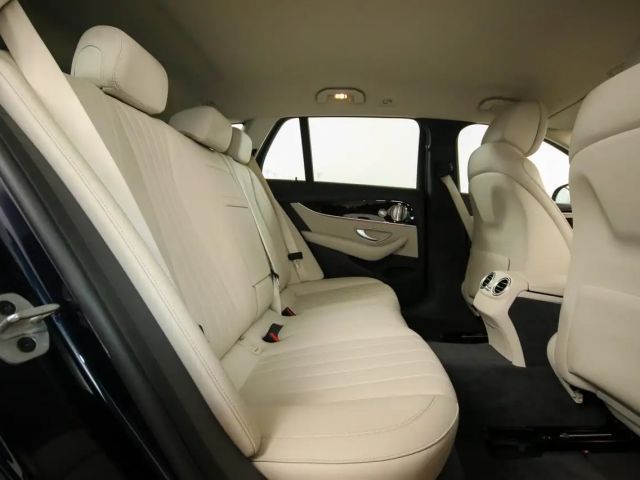 Mercedes-Benz E 450 4MATIC EXCLUSIVE