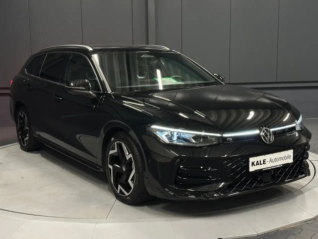 Volkswagen Passat 4Motion R-Line Variant