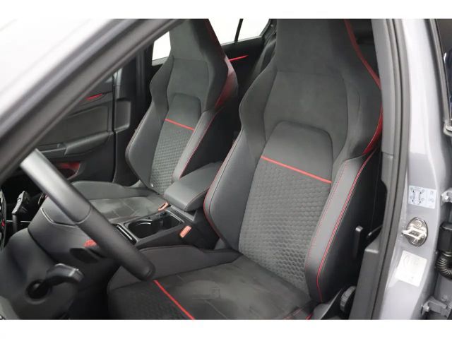 Volkswagen Golf 2.0 TSI GTI