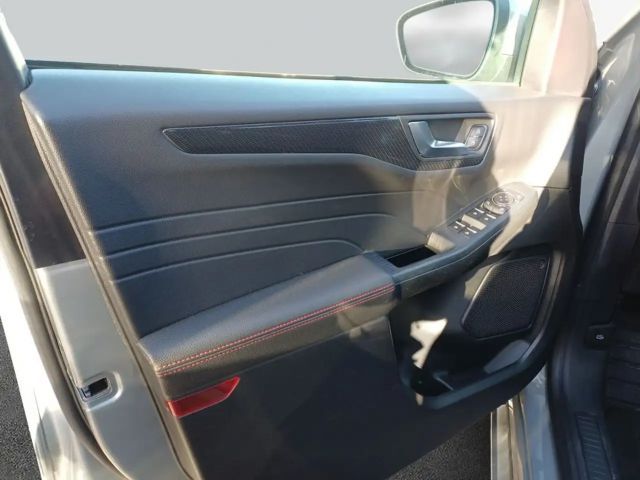 Ford Kuga Plug in Hybrid ST Line X