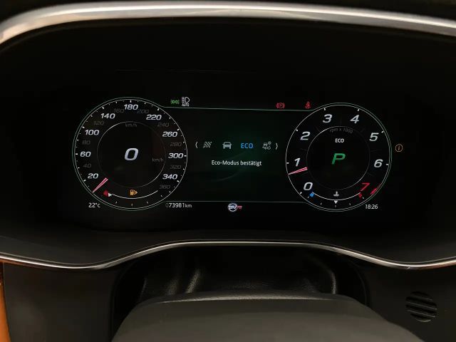 Jaguar F-Pace AWD SVR