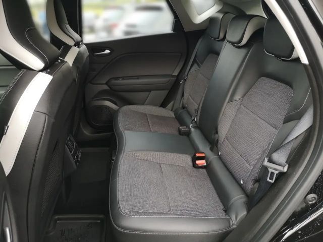 Renault Captur EDC Intens TCe 140