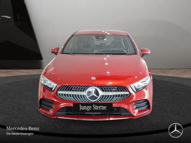 Mercedes-Benz A 250 A 250 e AMG Line