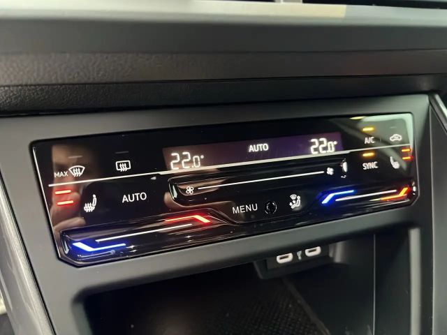 Volkswagen Polo 2.0 TSI DSG GTI