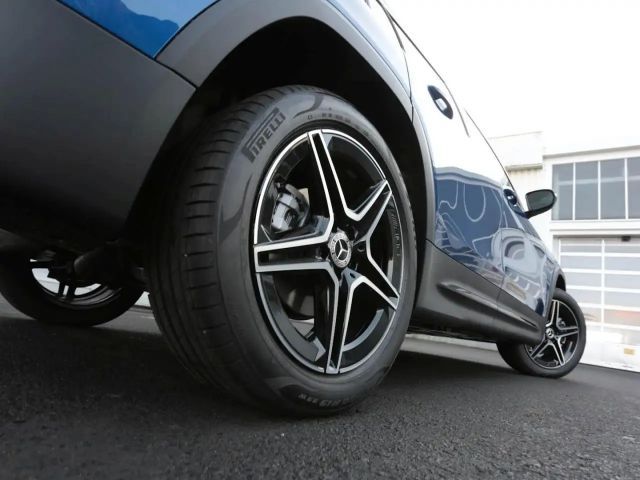 Mercedes-Benz GLB 200 AMG Line GLB 200 d