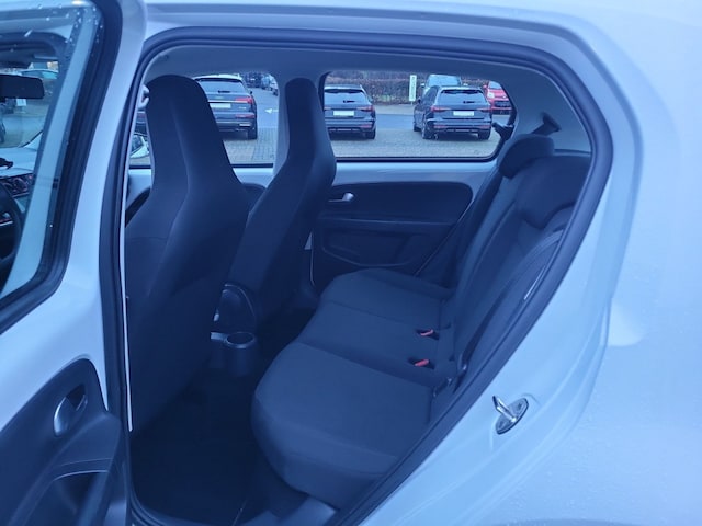 Volkswagen up! Move Move up!