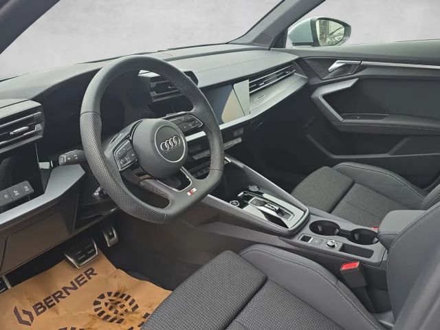 Audi A3 30 TFSI Sedan