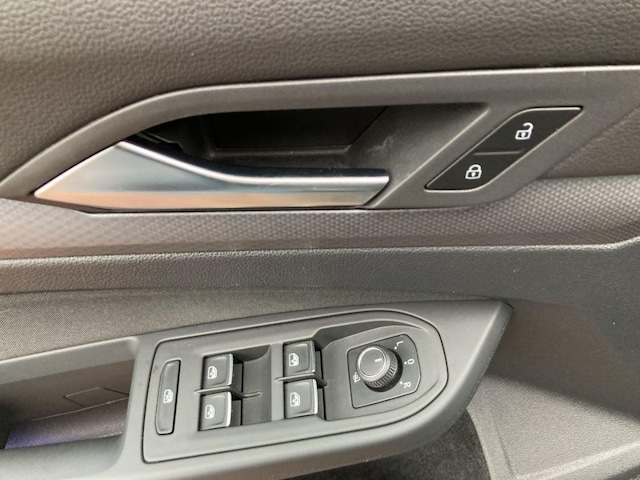 Volkswagen Golf 2.0 TDI DSG IQ.Drive