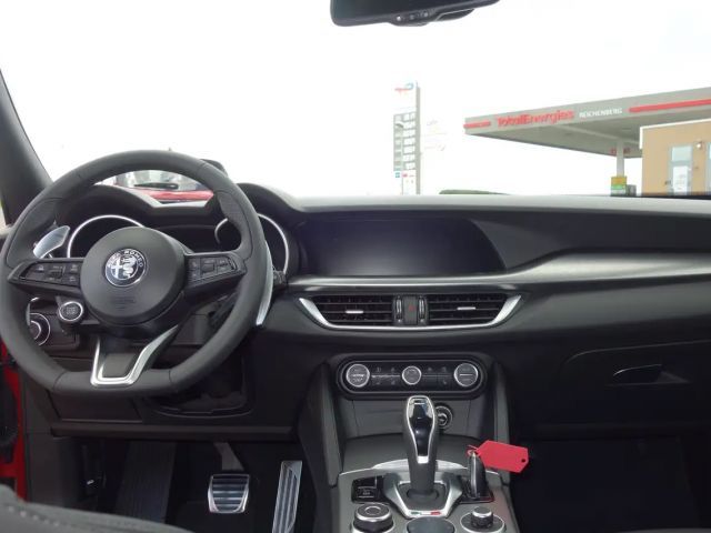 Alfa Romeo Stelvio Q4 Veloce