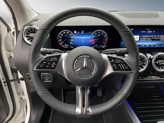 Mercedes-Benz GLA 220 4MATIC