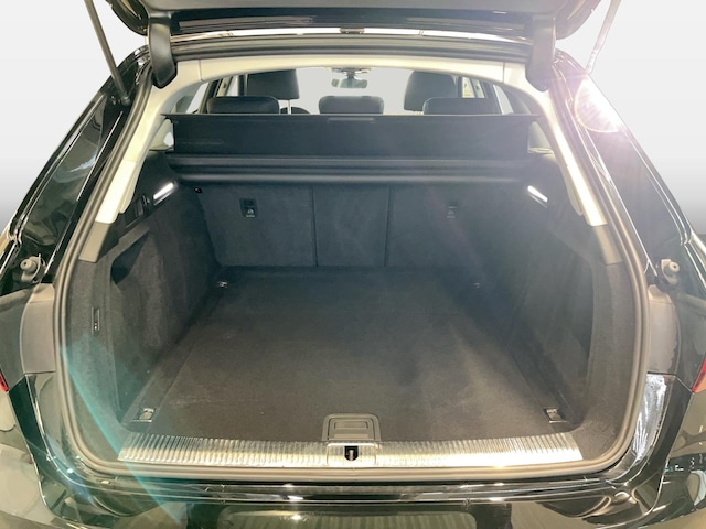 Audi A4 40 TFSI Avant S-Tronic