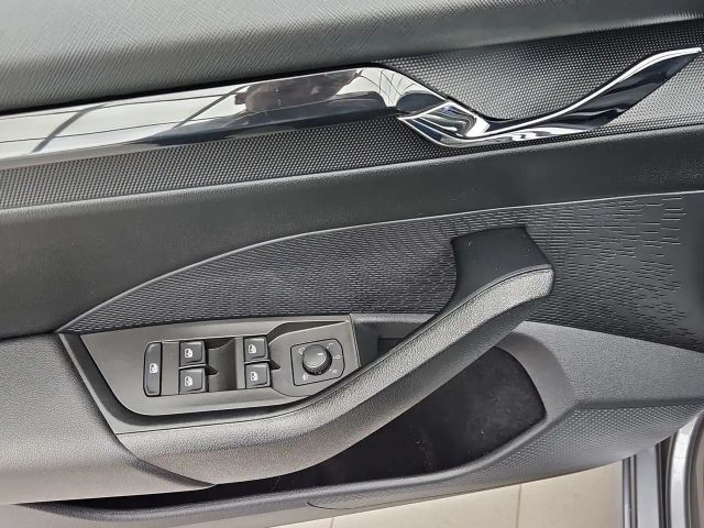 Skoda Octavia 1.0 TSI Ambition Combi