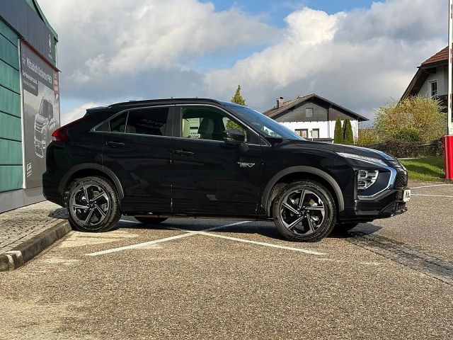 Mitsubishi Eclipse Cross 4WD CVT PHEV