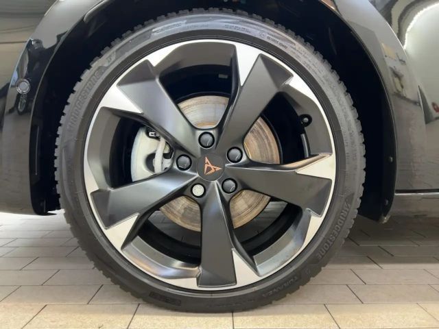 Cupra Leon DSG e-Hybrid