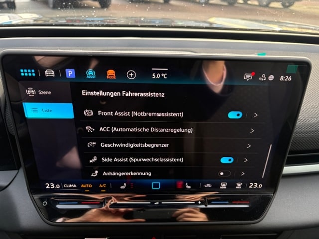 Volkswagen T-Roc 1.5 eTSI DSG R-Line