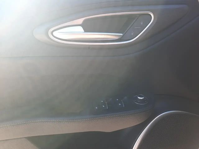 Alfa Romeo Giulia Q4 TI Turbo