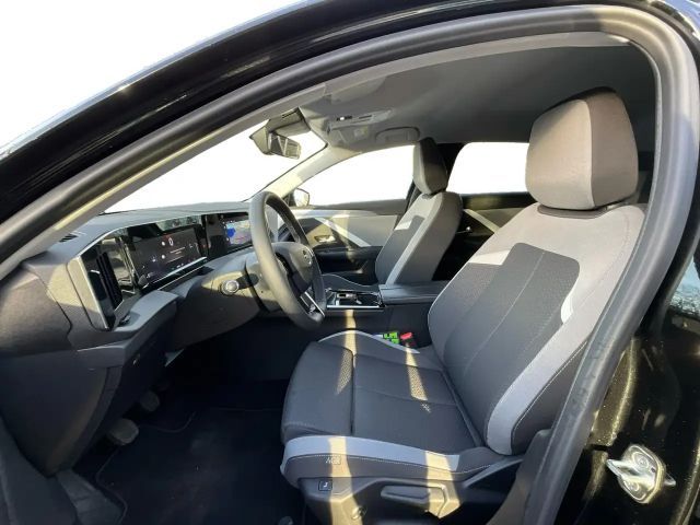 Opel Astra 1.2 Turbo Edition Turbo