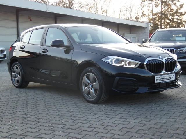 BMW 118 118i Advantage pakket Sedan