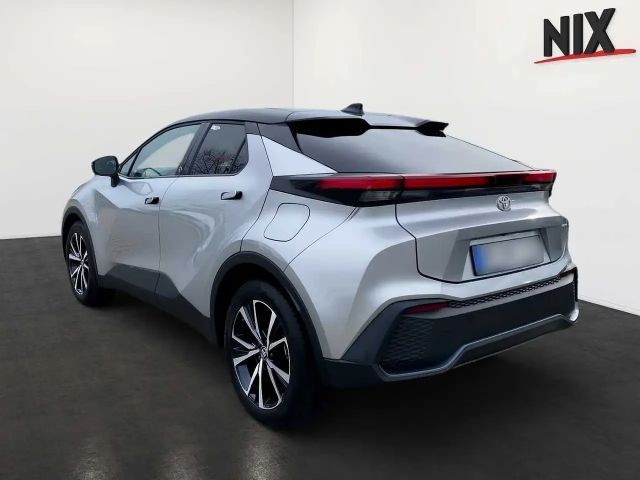 Toyota C-HR Hybride Team D