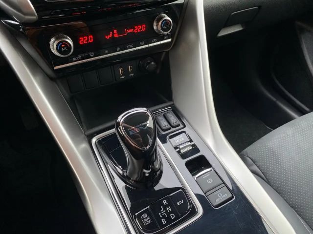 Mitsubishi Eclipse Cross 4WD PHEV