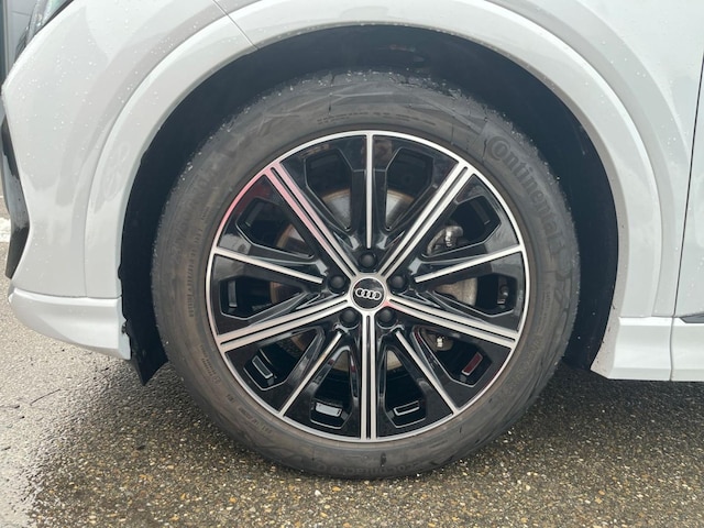 Audi Q4 e-tron 50 Quattro